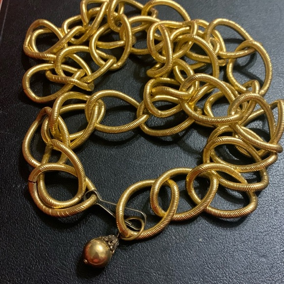 Gold Chain Belt / Necklace 40 inch BEAUTIFUL CUT!! w/ ball dangle - Picture 1 of 3